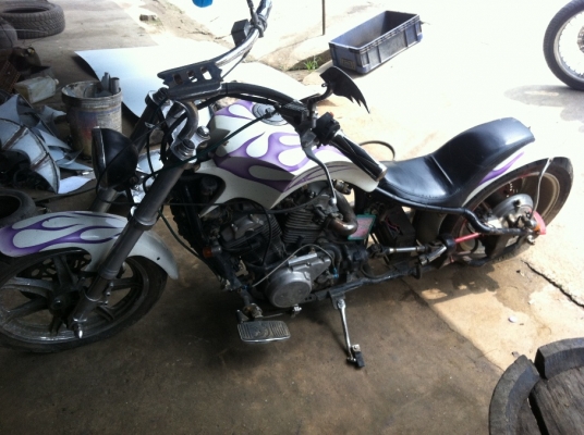 ขาย honda nv 750 แต่งแล้วพร้อมทะเบียน