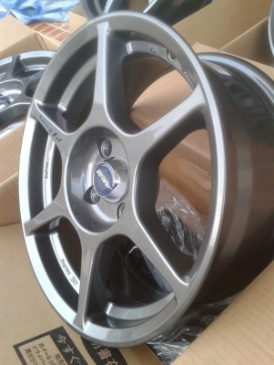 ล้อP1สีเทาของใหม่(9,200.-)ขอบ15"4ใส่100 กว้างุ6.5"  et36"ใส่แล้วหล่อ ไม่หุบ"  (ล้อ+ยาง+พร้อมใส่ = 12,200.- )