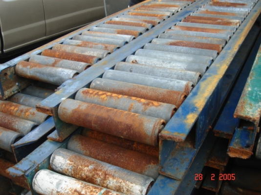 ขายรางลูกกลิ้งสำหรับเลื่อนลังบรรจุของหนัก