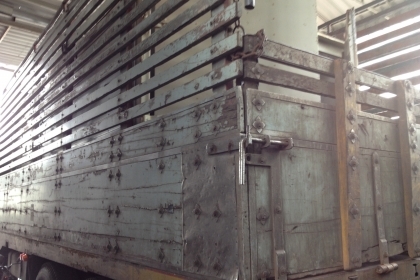 ขาย10ล้อ 1 เพลา ISUZU Rocky 195 แรง 6HE1-I รถร่อง รถในไทย สวยเดิมๆ กระบะไม้คอกสูง