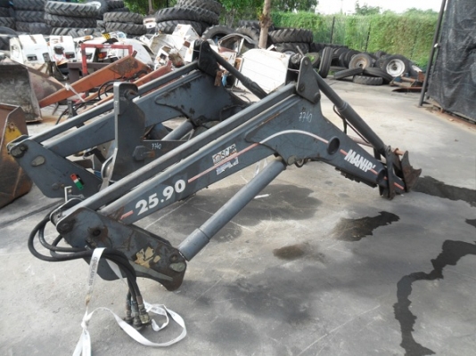 เฮียกาศซื้อไปติดคูโบต้า95ครับ ชุดตักหน้ารถไถฟอร์ดNH40/TS ตรงรุ่น ยี่ห้อMANIP' 25.90 สภาพสวย มีบุ้งกี๋ตักและงาเสียบ