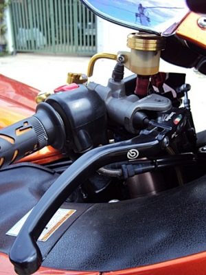 ขาย Hayabusa ปี 2000 แต่งสวยๆ ซักคันคับ 187,000 จัดไป