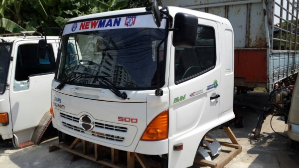 หัวเก๋งHINO