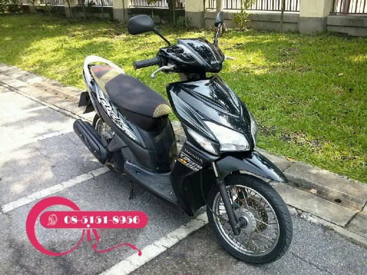 ขายด่วน CLICK ปี 49 สวยมาก ขายถูกเครื่องดีขับสบาย เอกสารครบ สีสวย