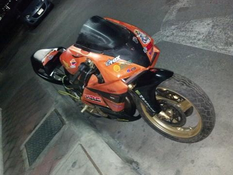 >>>CBR 250 4สูบ ปี 89 แฟริ่งสวย<<<