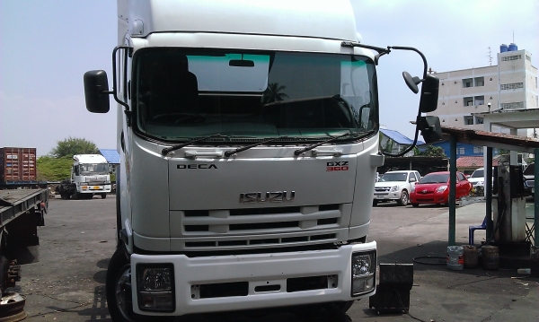 ขายรถหัวลากISUZU 360แรง วิ่งแค่แสนกว่าโลจดทะเบียนปี54