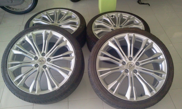 ขายล้อแม็คขอบ245/35zR20 95W XL
