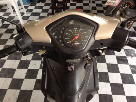 (((ขายปลีกและราคาส่งคับ)))ขาย เวฟ110ไอ ปี54 เครื่องเดิมแน่นๆ ทะเบียนครบ ภาษีไม่หมด