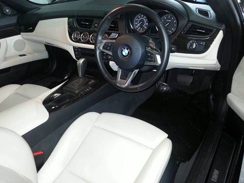 ขายBMW Z4 ปี 2009 -25 I Drive ขายดาวน์ผ่อนต่อไม่มีดอกเบี้ย