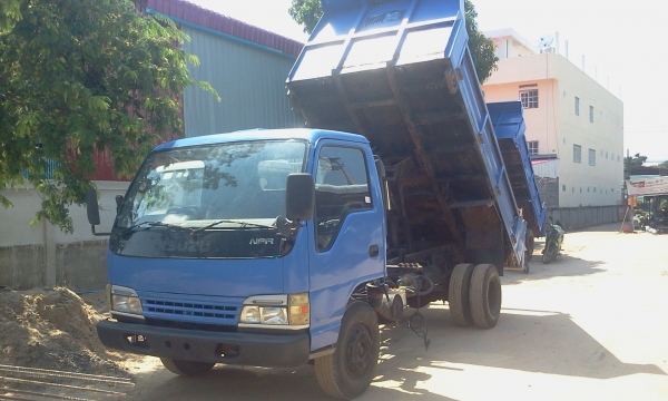 ขายรถ6ล้อดัมพ์อีซูซูNPR66L 120แรงฝาขาวพร้อมใช้งาน