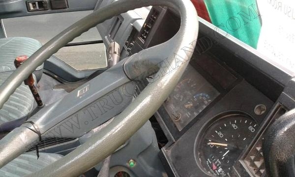 รถบรรทุก 6 ล้อ ยี่ห้อ ISUZU ROCKY เครื่อง 175 แรง แผงสูง เบรคทิฟฟี่