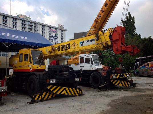 ROUGH TERRAIN CRANE TR250M-5 YR.1992