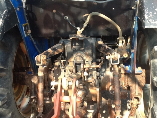 แทรกเตอร์แชมป์ YTO 454  4 WD 2 เพลา ใบมีดหน้า โรตารี่หลัง สภาพดีมากๆทำงานไป 663 ชั่วโมง