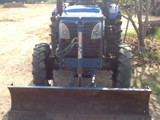 แทรกเตอร์แชมป์ YTO 454  4 WD 2 เพลา ใบมีดหน้า โรตารี่หลัง สภาพดีมากๆทำงานไป 663 ชั่วโมง