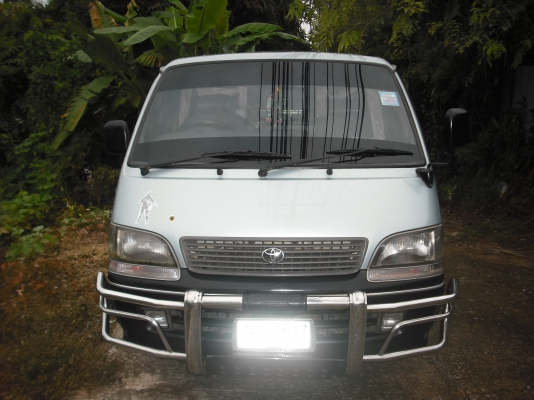 ขายรถตู้ หัวจรวด