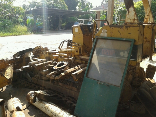 KOMATSU แพ็คคู่ครับ D20-5 และ D20-6 วันนี้พิเศษวันเดวครับ 120,000 ด่วนนะครับพี่น้อง ขายตามสภาพครับ KOMATSU แพ็คคู่ครับ D20-5 และ D20-6 วันนี้พิเศษวันเดวครับ 120,000 ด่วนนะครับพี่น้อง ขายตามสภาพครับ