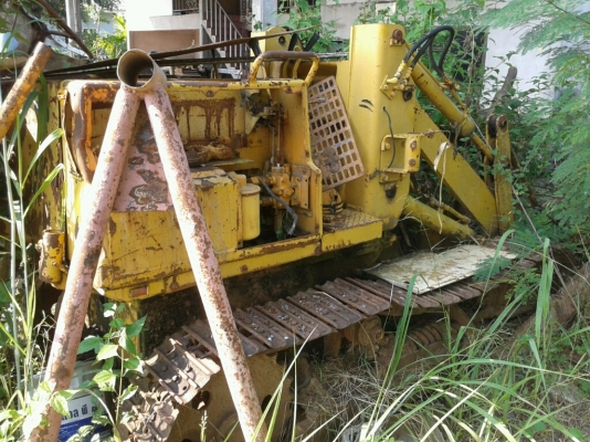 KOMATSU แพ็คคู่ครับ D20-5 และ D20-6  วันนี้พิเศษวันเดวครับ 120,000 ด่วนนะครับพี่น้อง ขายตามสภาพครับ