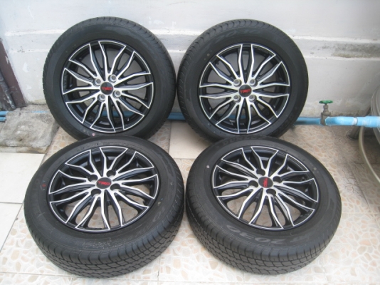 ขายล้อแม็กป้ายแดง vios trd3 15"x5.5" et45 4 รู 100 + ยางปี 13 สนใจติดต่อเล็กคลองสามครับ (081-3747940)