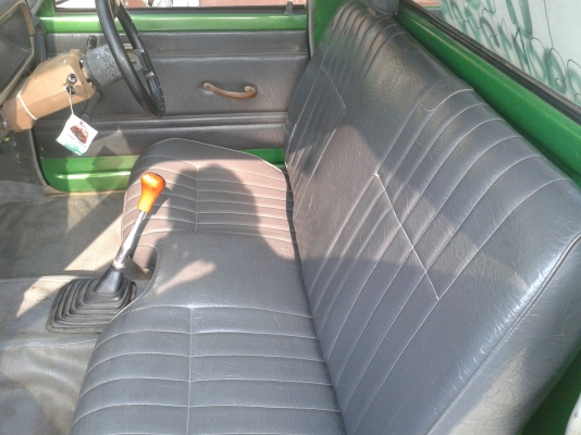 ขายรถคลาสสิค TOYOTA ม้ากระโดดรุ่นไฟกลม(หายาก)เพิ่มรูปคับ