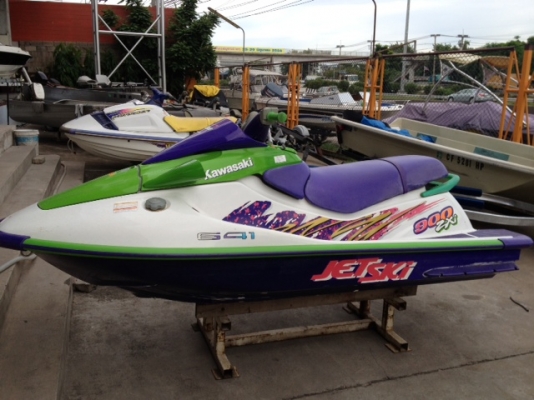 ขายเจ็ทสกีมือสอง KAWASAKI ZXI900 เพียง 100,000 บาทเท่านั้น สภาพสวยมาก พร้อมใช้