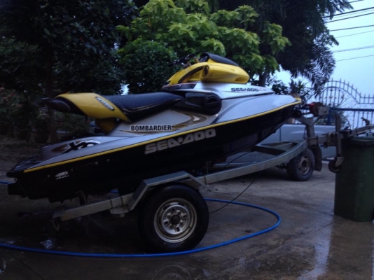 ขายเจ็ทสกีxp 951เบาะกระดกปี01 ราคาถูกพร้อมเทเลอร์