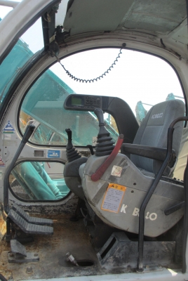 ลดสุดๆ KOBELCO SK 200 ล้านเดียวเอาไปเลย ลดสุดๆ KOBELCO SK 200 ล้านเดียวเอาไปเลย