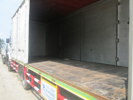 ขายรถ 6 ล้อใหญ่ตู้ทึบ HINO FD2 ติดก็าซ cng