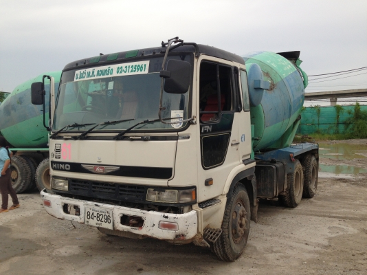 รถโม่ปูน