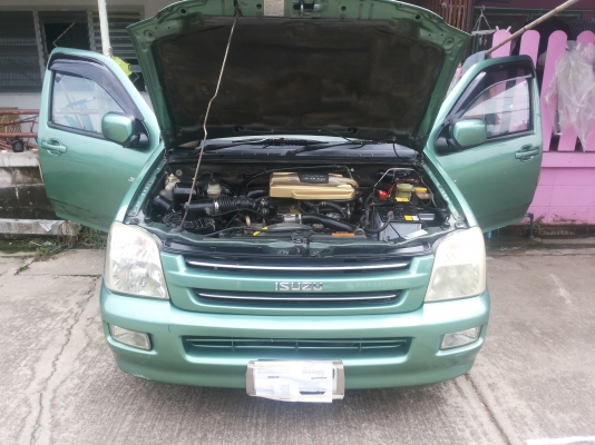 ขายครับดีแม็กปี03ตัวท๊อปเครื่อง3.0เครื่องดีมากครับ(รถพลอมใช้)(ภายในเคฟล่าแท้สวยๆเลย)ครับแม็กขอบ17 มีเครื่องเสียนชุดใหญ่ดอกซับ12นิ้ว