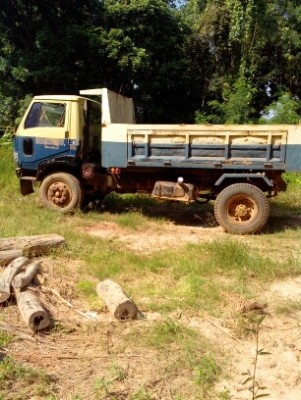 HINO  KL300  เครื่อง EH500  158แรงม้า