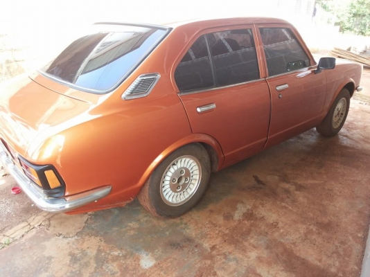 น้องฝากขายครับ เรโทรคาร์สวยๆจบๆ TOYOTA KE20 4ประตู เครื่องเดิม3K 1,160CC  ไม่แก๊ส เครื่องดีมากๆ ประหยัด ไม่มีสะอึกช่วงล่างบิ้วด์ใหม่ ไม่มีหลวมเกียร์ดีไม่หลุด สีใหม่สวยสด ภายในสวยคอนโซลเต็ม แอร์เย็น เบาะหนัง ล้อแม็ก ยางดี5เส้น ระบบไฟครบ พร้อมใช้งาน เอกสารค