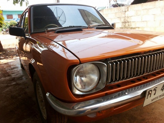 น้องฝากขายครับ เรโทรคาร์สวยๆจบๆ TOYOTA KE20 4ประตู เครื่องเดิม3K 1,160CC  ไม่แก๊ส เครื่องดีมากๆ ประหยัด ไม่มีสะอึกช่วงล่างบิ้วด์ใหม่ ไม่มีหลวมเกียร์ดีไม่หลุด สีใหม่สวยสด ภายในสวยคอนโซลเต็ม แอร์เย็น เบาะหนัง ล้อแม็ก ยางดี5เส้น ระบบไฟครบ พร้อมใช้งาน เอกสารค
