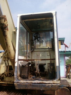 ขาย!! KOMATSU  PC200-2 / PC200-3 / 20-HT.