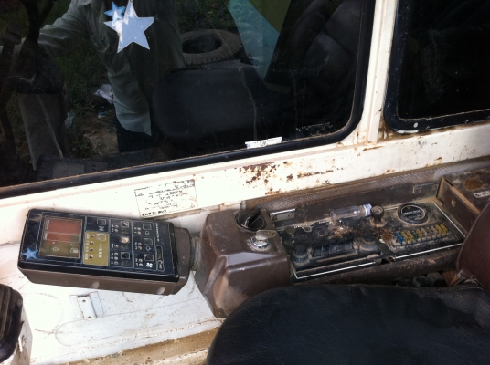 ขายรถแบคโฮ KOMATSU PC-120-5 ไฟฟ้าครบ ช่วงล้างเต็ม รถสวยมาก พร้อมใช้ ราคาย้อมๆสนใจรีบจองเลย