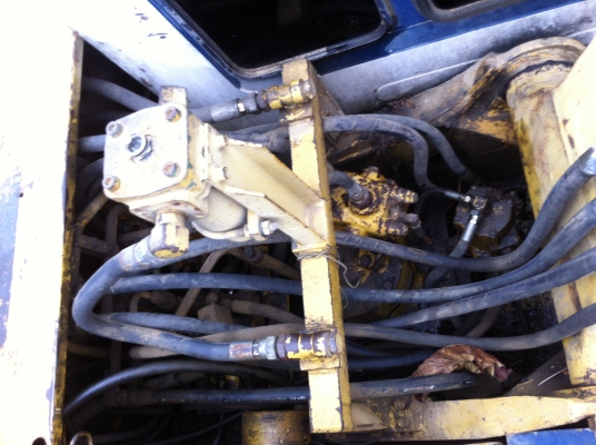 ขายรถแบคโฮ KOMATSU PC-120-5 ไฟฟ้าครบ ช่วงล้างเต็ม รถสวยมาก พร้อมใช้ ราคาย้อมๆสนใจรีบจองเลย