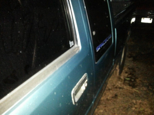 ***ขายแล้วครับขอบคุณ Truck2hand ขาย มังกรทองแค็ป สวยๆแปลงโฉม ดราก้อนอาย ISUZU SPACECAB 2.5 87แรงปี33/90 เครื่องเดิมมังกรทอง2.5 แห้งดีแรงประหยัด ช่วงล่างดีแน่นคัสซีดีไม่ผุไม่ดาม กระบะใหม่ สีัสันดี พื้นปูกระบะ หัวสวยภายในสวยคอนโซลครบ แอร ***ขายแล้วครับขอบคุณ Truck2hand ขาย มังกรทองแค็ป สวยๆแปลงโฉม ดราก้อนอาย ISUZU SPACECAB 2.5 87แรงปี33/90 เครื่องเดิมมังกรทอง2.5 แห้งดีแรงประหยัด ช่วงล่างดีแน่นคัสซีดีไม่ผุไม่ดาม กระบะใหม่ สีัสันดี พื้นปูกระบะ หัวสวยภายในสวยคอนโซลครบ แอร