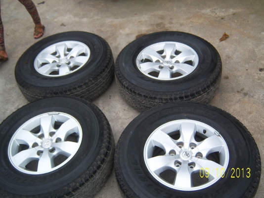 แม็กโตโยต้า ขอบ 16 พร้อมยาง 165 70 ปลายปี 12