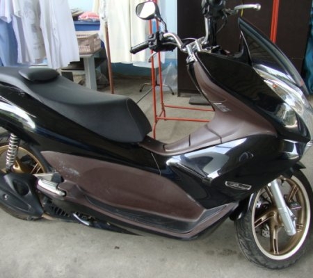 ขาย PCX 125i รถปี 53 ล้อทอง 44000.- (เจ้าของขายเอง) ขาย PCX 125i รถปี 53 ล้อทอง 44000.- (เจ้าของขายเอง)