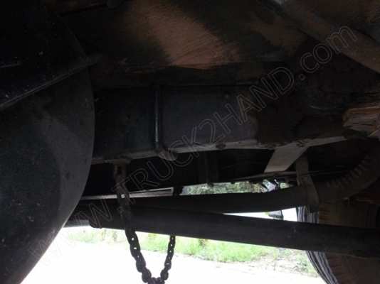 รถบรรทุก 6 ล้อ ยี่ห้อ HINO รุ่น KM 100 แรงม้า