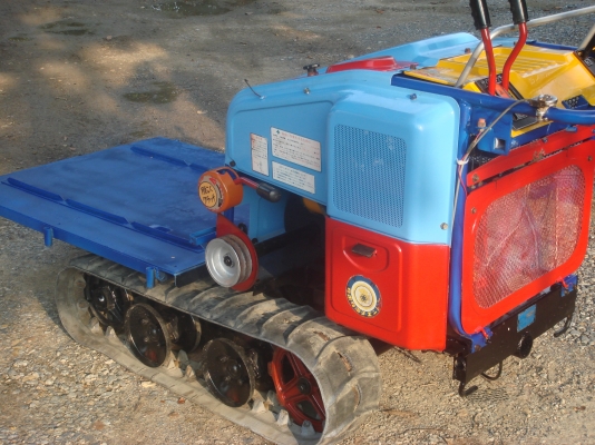 รถขนย้ายสินค้าเกษตร 2 คัน