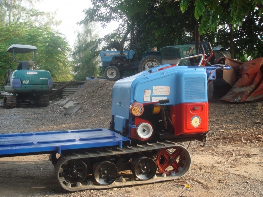 รถขนย้ายสินค้าเกษตร 2 คัน