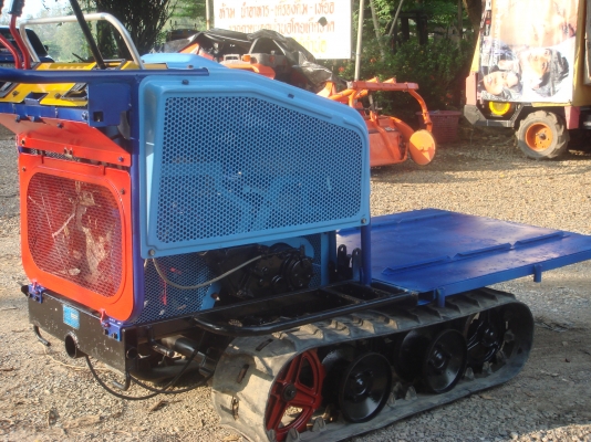 รถขนย้ายสินค้าเกษตร 2 คัน