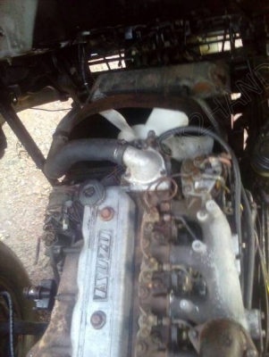 รถบรรทุก 6 ล้อ ยี่ห้อ HINO รุ่น KM310