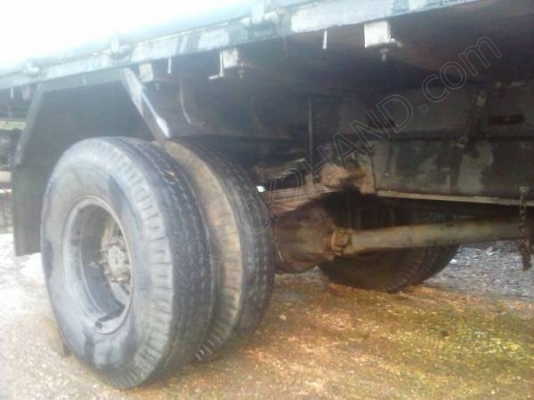 รถบรรทุก 6 ล้อ ยี่ห้อ HINO รุ่น KM310