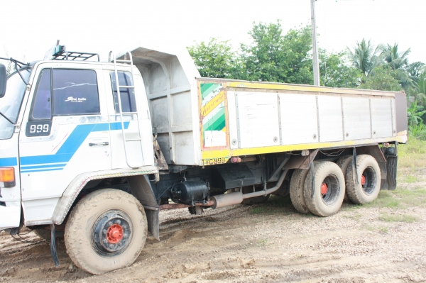 ขาย 10ล้อดัมพ์ 2เพลา อีซูซุร๊อคเล็ก 175 ขาย 10ล้อดัมพ์ 2เพลา อีซูซุร๊อคเล็ก 175