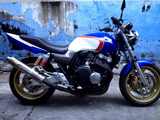 BIGBIKE BANGRAK - CB400 TEC2