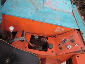 ขาย- รถบรรทุกล้อยาง KUBOTA: RC15FD เครื่องดีเซล 3 สูบ พร้อมใช้งาน ขาย- รถบรรทุกล้อยาง KUBOTA: RC15FD เครื่องดีเซล 3 สูบ พร้อมใช้งาน