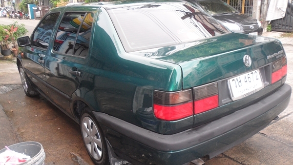 ขาย volkswagen 1.8 auto ใช้แกีส+น้ำมัน ราคาต่อรองได้