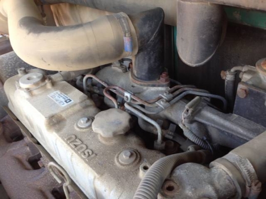 ขายรถแบคโฮ KOBELCO SK 75 UR-2 มีVDOครับ รถนอกนำเข้าจากญี่ปุ่นแท้ สวยมากๆแทร็คยางเต็ม ปั้มนิ้ว คอลโทรลสั้น นำเข้าจากญิ่ปุ่น ติดต่อ 081-2990958