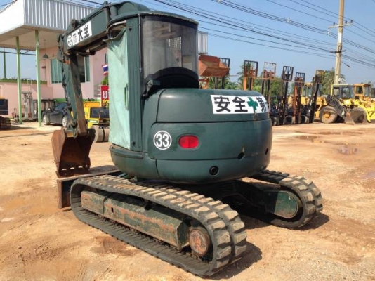 ขายรถแบคโฮ KOBELCO SK 75 UR-2 มีVDOครับ รถนอกนำเข้าจากญี่ปุ่นแท้ สวยมากๆแทร็คยางเต็ม ปั้มนิ้ว คอลโทรลสั้น นำเข้าจากญิ่ปุ่น ติดต่อ 081-2990958